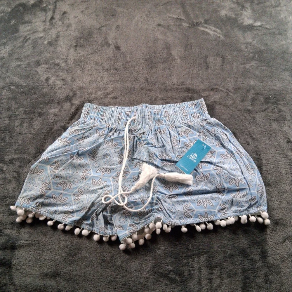 NWT Cupshe Beach Shorts Womens Medium Blue Geometric Pom Pom Tassel Cover Up